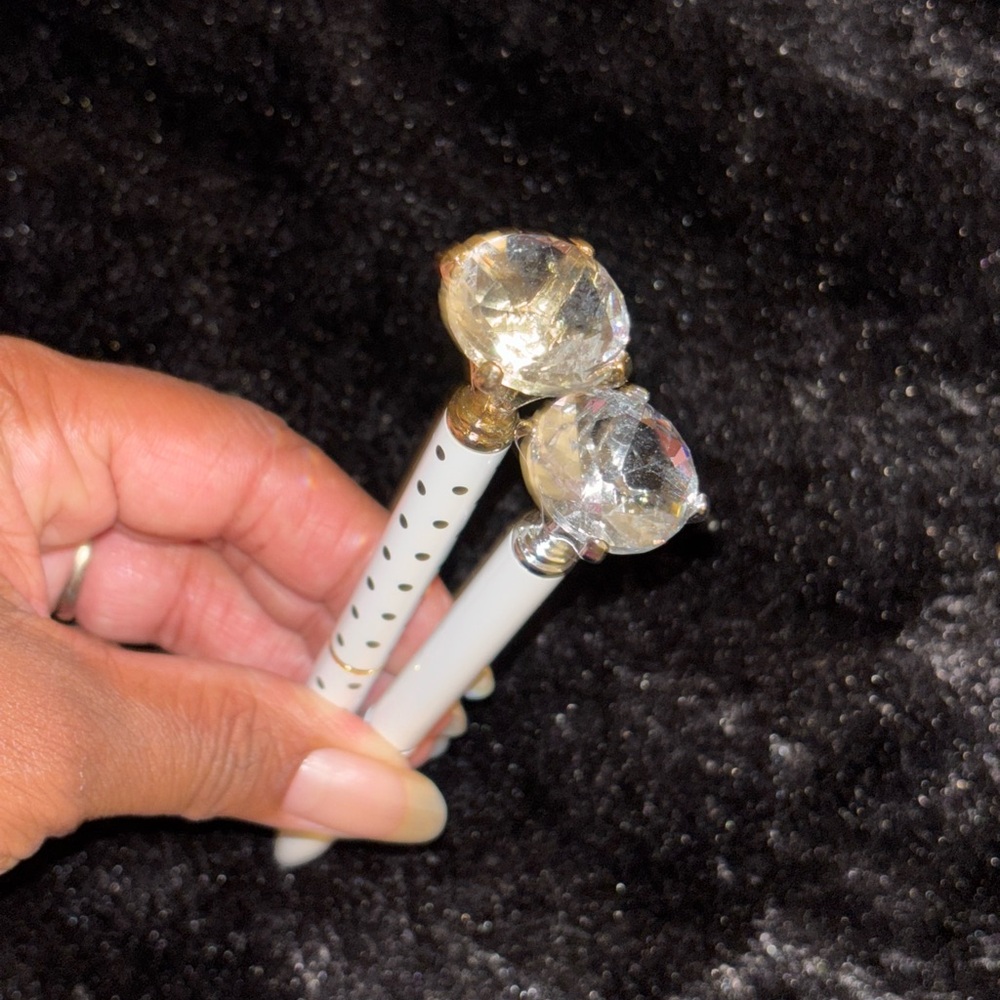 Elegant White and Gold Diamond Pens